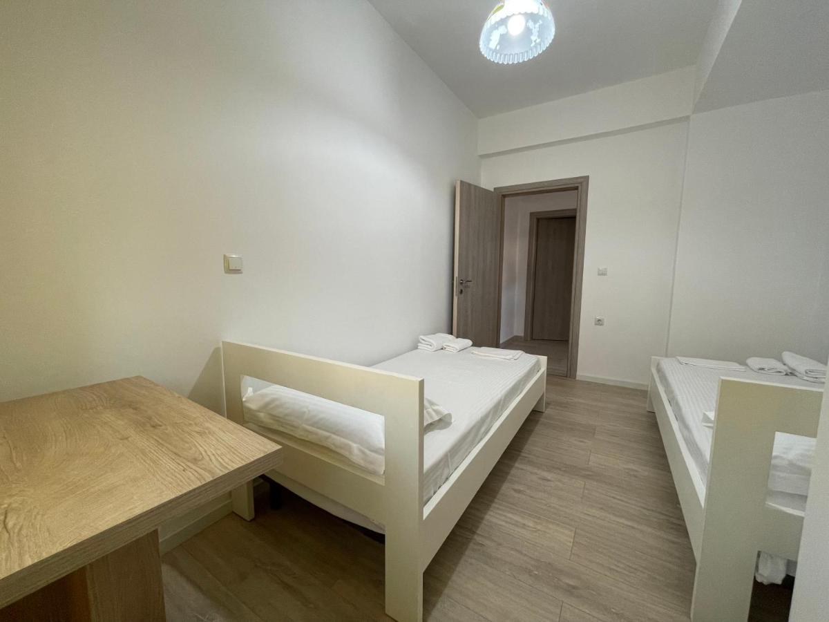 Garden Villa Apartments Sarande Exterior photo
