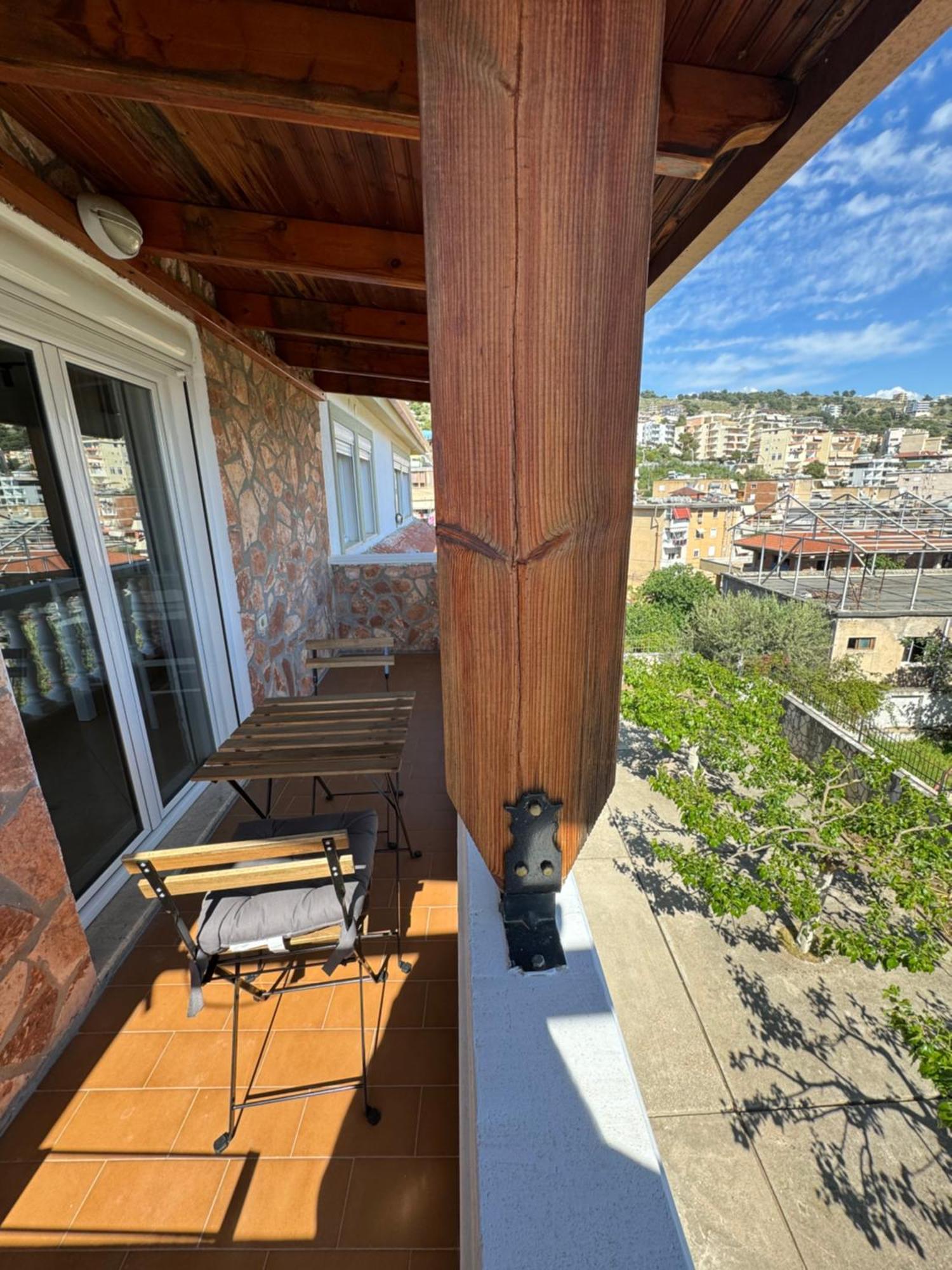 Garden Villa Apartments Sarande Exterior photo